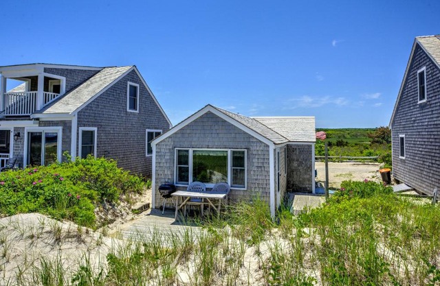 225 I North Shore Blvd East Sandwich Cape Cod - Cape Shore I