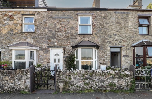 23 Beach Road