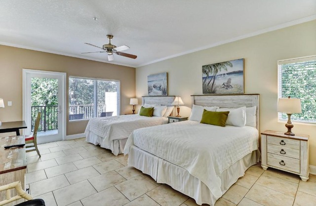 2533 Tennis Villas Efficiency