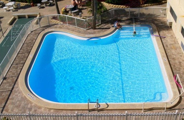 256 Surf Song Resort