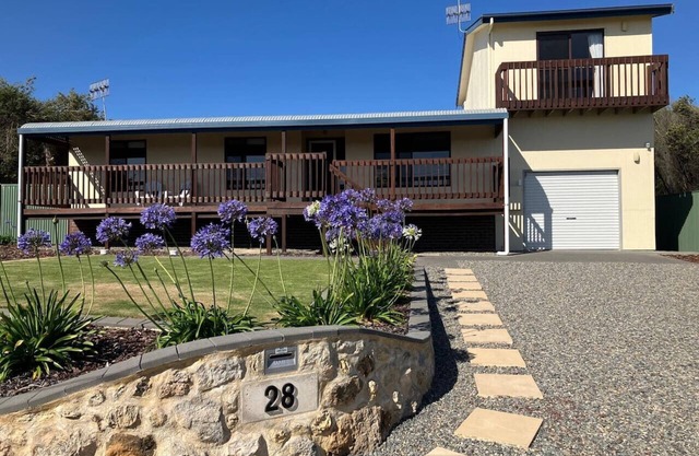 28 Hazel Street, Goolwa Beach