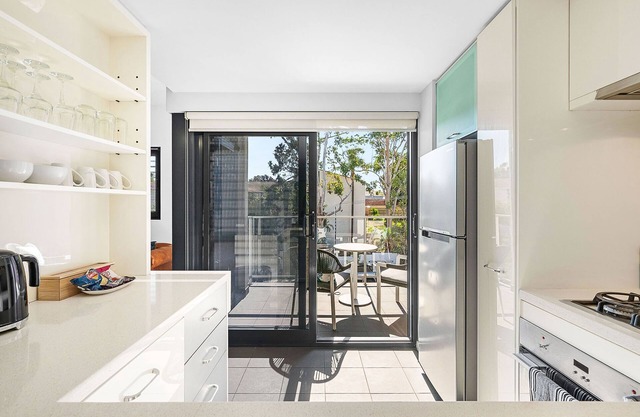 2bdr on Beaufort Street Parking - Mount Lawley