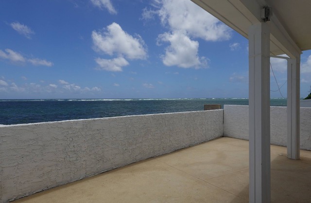2Bed Beach Front Home