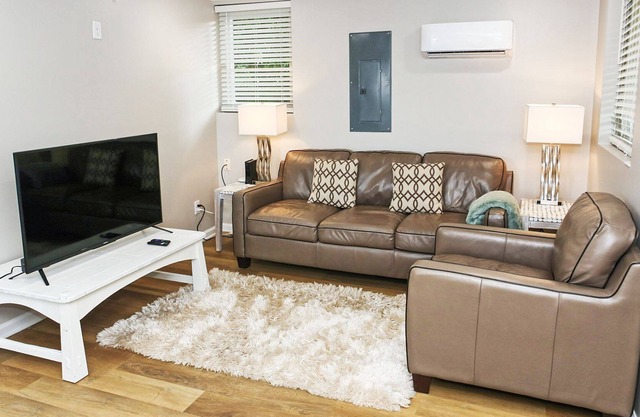 2BR at West Pine Street