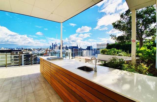 2BR Food Drink Hub Pool Balcony Gym Rooftop