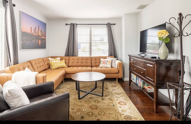 3 BD Maisonette - South Tampa - Central Location