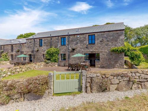 3 Bed in Praa Sands 36259