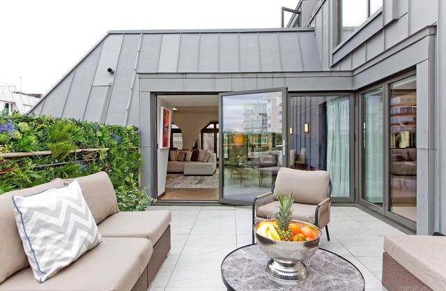 3-bed Rooftop Penthouse