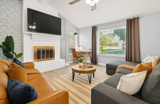 3 Bed W/Pool I 15 Mins to AT&T Stadium & Six Flags