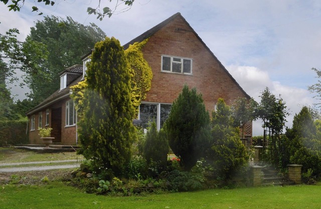 3 bedroom accommodation in Kirkby cum Osgodby, near Market Rasen