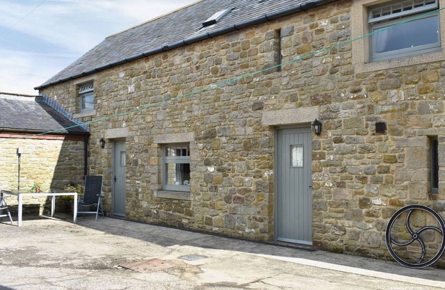 3 bedroom accommodation in Bardon Mill