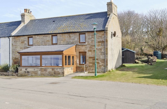 3 bedroom accommodation in Portmahomack
