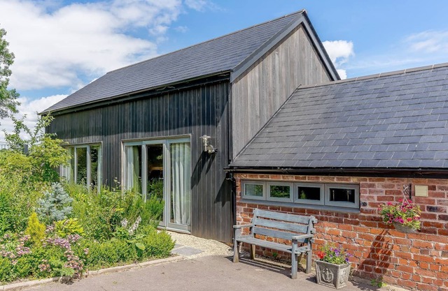 3 bedroom accommodation in Whitchurch, near Monmouth