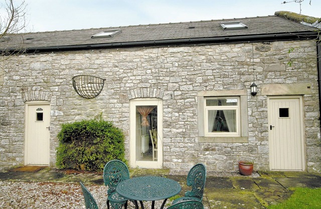 3 bedroom accommodation in Over Haddon, near Bakewell