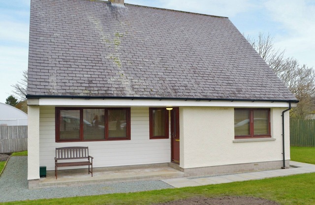 3 bedroom accommodation in Tain
