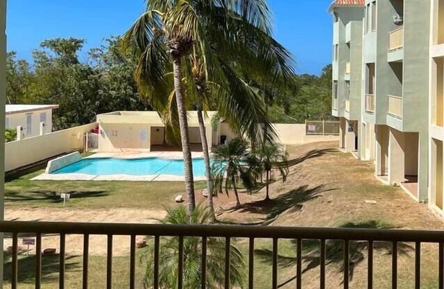 3-Bedroom Apartment in Family-friendly Combate - 5 Minutes to the beach