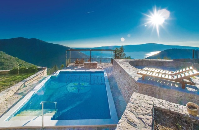 3 bedroom beautiful home in Tivat