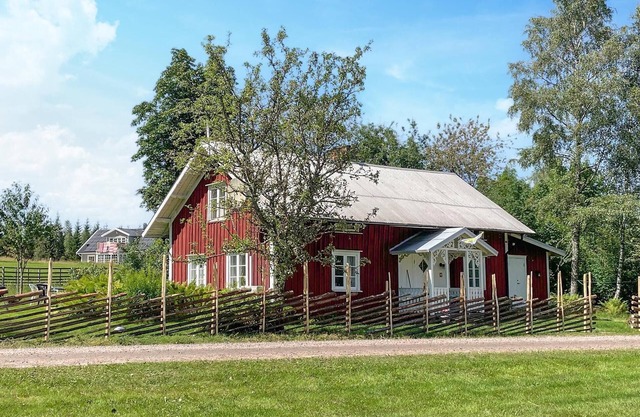 3 bedroom gorgeous home in överlida