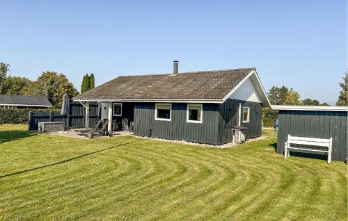 3 Bedroom Lovely Home In Sydals