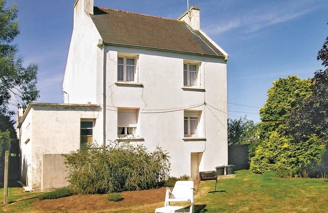 3 bedroom lovely home in Landudec