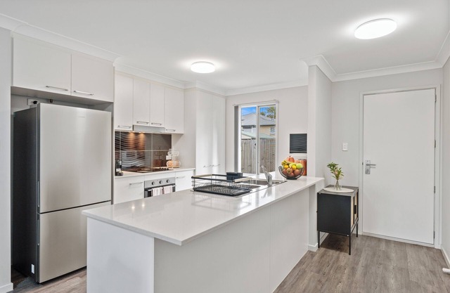 3 Bedroom Modern Townhouse Ipswich