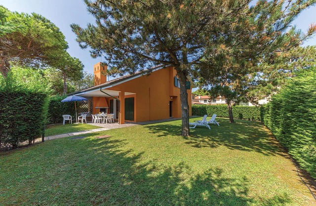 3 bedroom nice home in Albarella RO