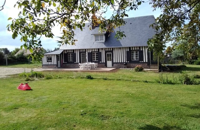 3-bedroom Normandy house for 6 people in the countryside near the sea