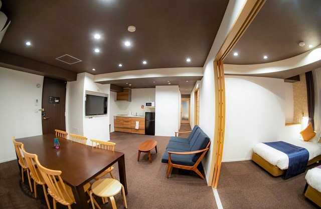 3 bedroom suite - Three Bedroom Suite/Osaka Ōsaka
