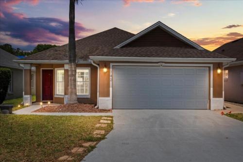 3 Bedrooms 2 Bathrooms Bridgewater 142Hl
