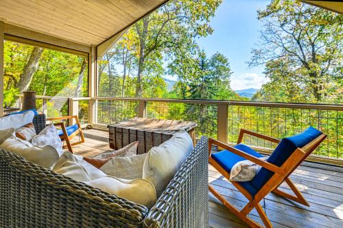 3 Mi to Crossroads Mtn-View Cottage in Cashiers