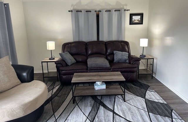 30 minutes from downtown Chicago!