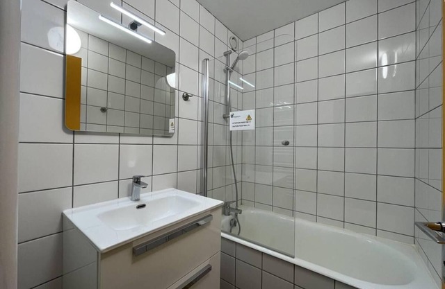 30m from ski slopes, 1st floor, balcony, tv, ski locker, 40m², Peisey-Vallandry