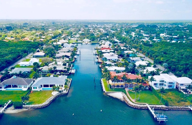 3b -3 ba furnished with boat lift and ocean access and no low bridges