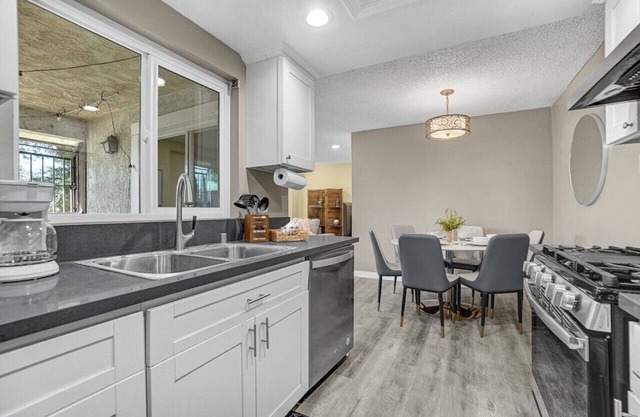3BR/3BA Townhouse in El Monte