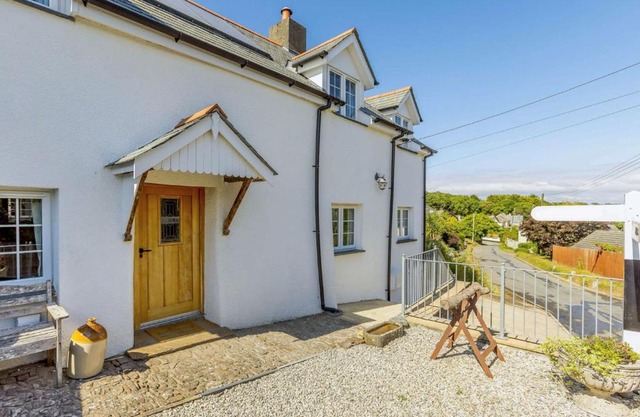 4 bed in Littleham DEVER