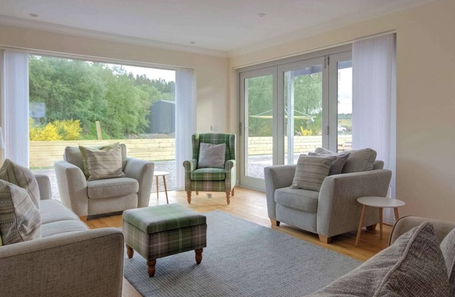 4 bedroom accommodation in Tain