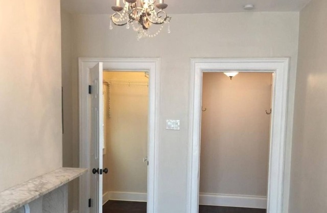 4 Bedroom Apartment L-563423 by Houzlet