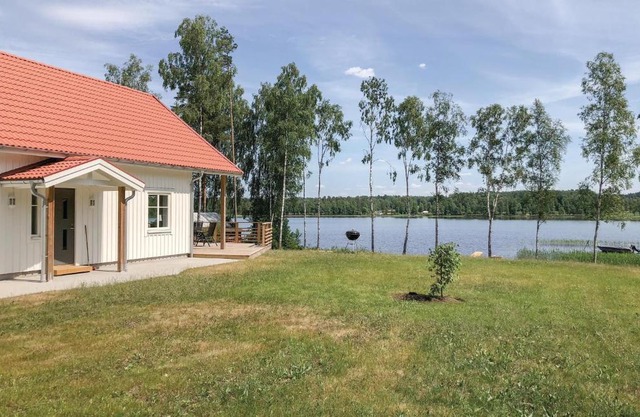 4 Bedroom Awesome Home In Skillingaryd