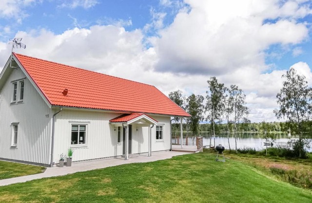 4 Bedroom Gorgeous Home In Skillingaryd