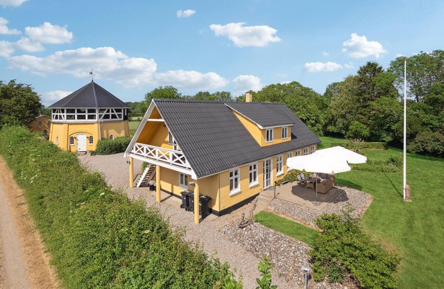 4 bedroom nice home in Nyborg