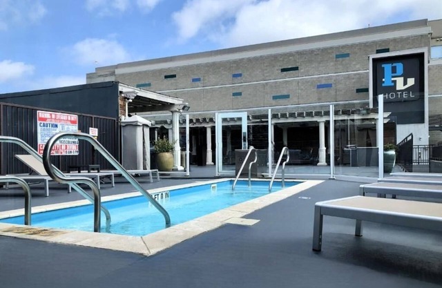 4 Boutique Rooms w/Local Art Near San Diego Harbor, Museums and Nightlife
