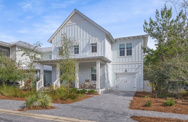 4 KING En-suites + Media/bunk room, 4 Bikes and beach chairs, Golf Cart Option `Seaglass`
