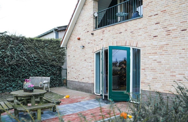 4-person apartment in Wolphaartsdijk