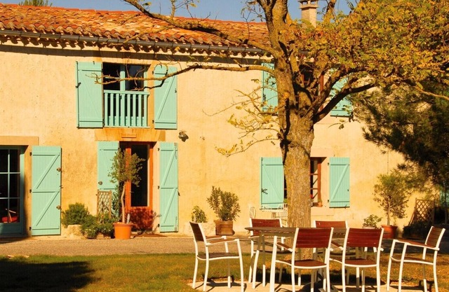 4* rated, nr. Carcassonne, Stunning views, 14x7m pool, 3 Beds Sleeps 6