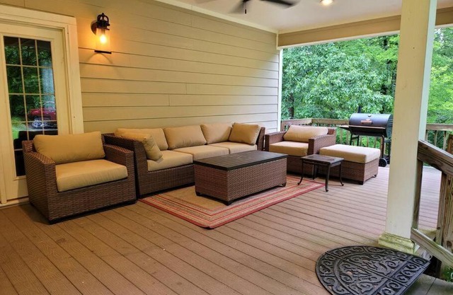 4. Spacious historic home in Lake Guntersville