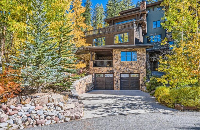 4418 Columbine Drive home