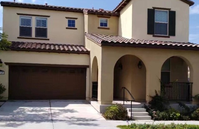 4B3B New SFH, quiet and safe, 20mins to zoo/sea world