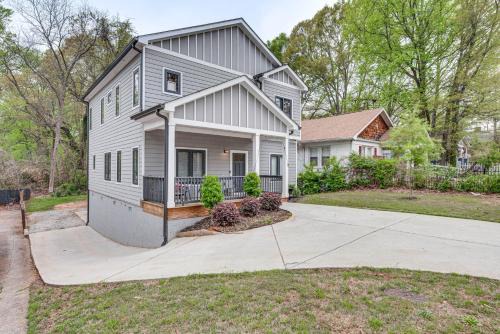 5 Mi to Dtwn ATL Home with Office and Large Backyard!