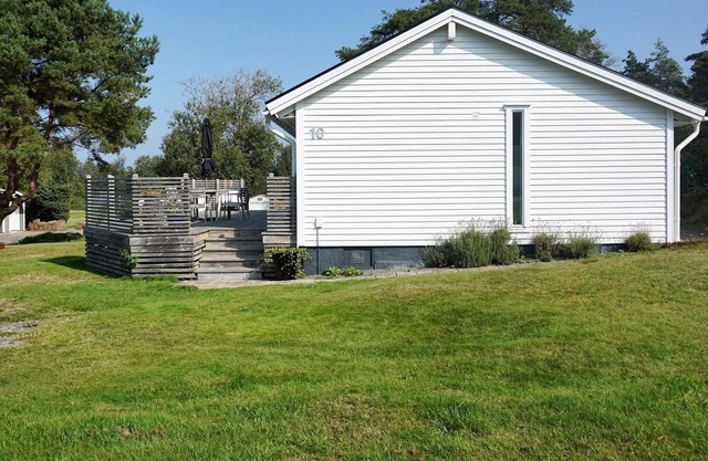 5 person holiday home in Väröbacka
