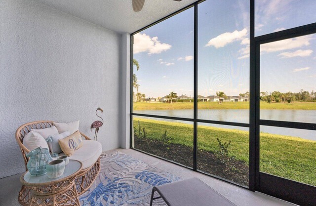 5 Star Villa Holidays Presents: Condo 5899 Getaway